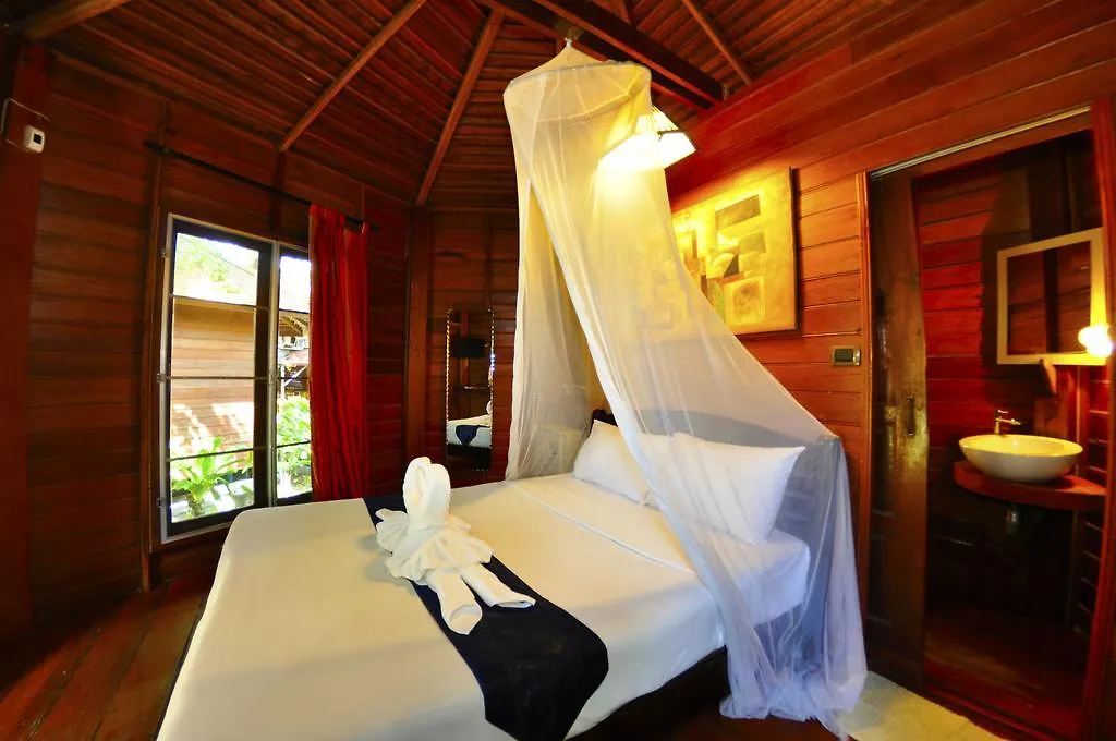 Baia Baia Resort Phi Phi Don 2*,  Thailand