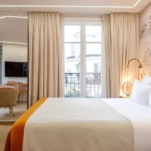 **** Hotell Grand Saint Michel Frankrike